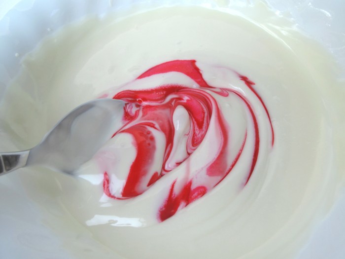 Food coloring and white chocolate