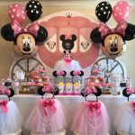 Minnie mouse birthday party decoration