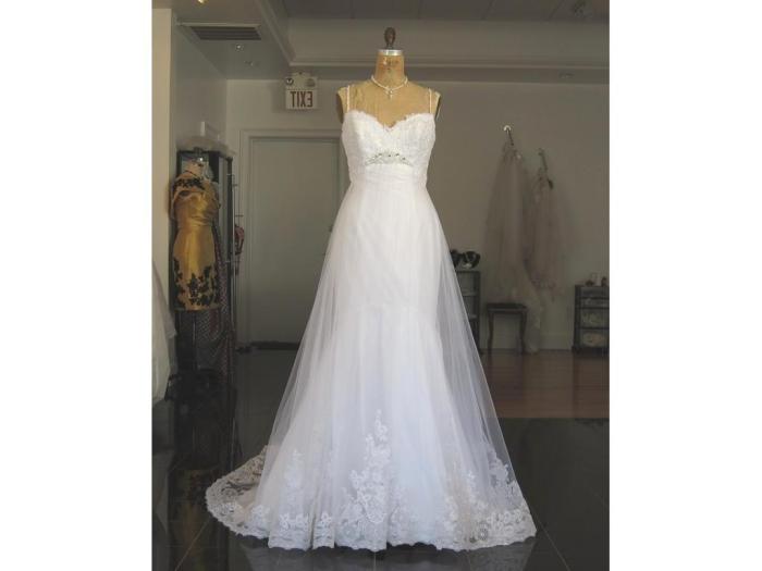 Sample wedding dress sale online