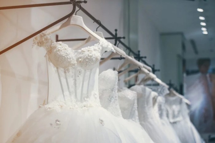 Rent wedding dress new york