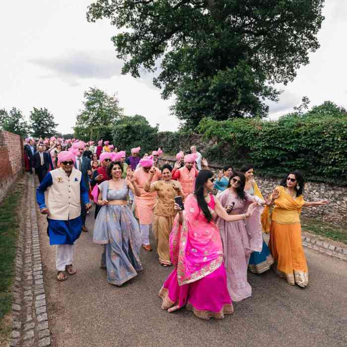 Traditional hindu wedding dress